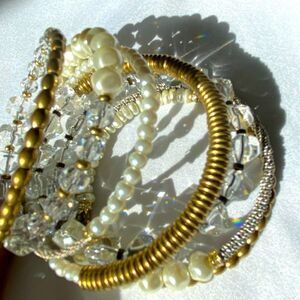 DKR mixed media continuous wire bracelet faceted crystal faux pearl metals glass